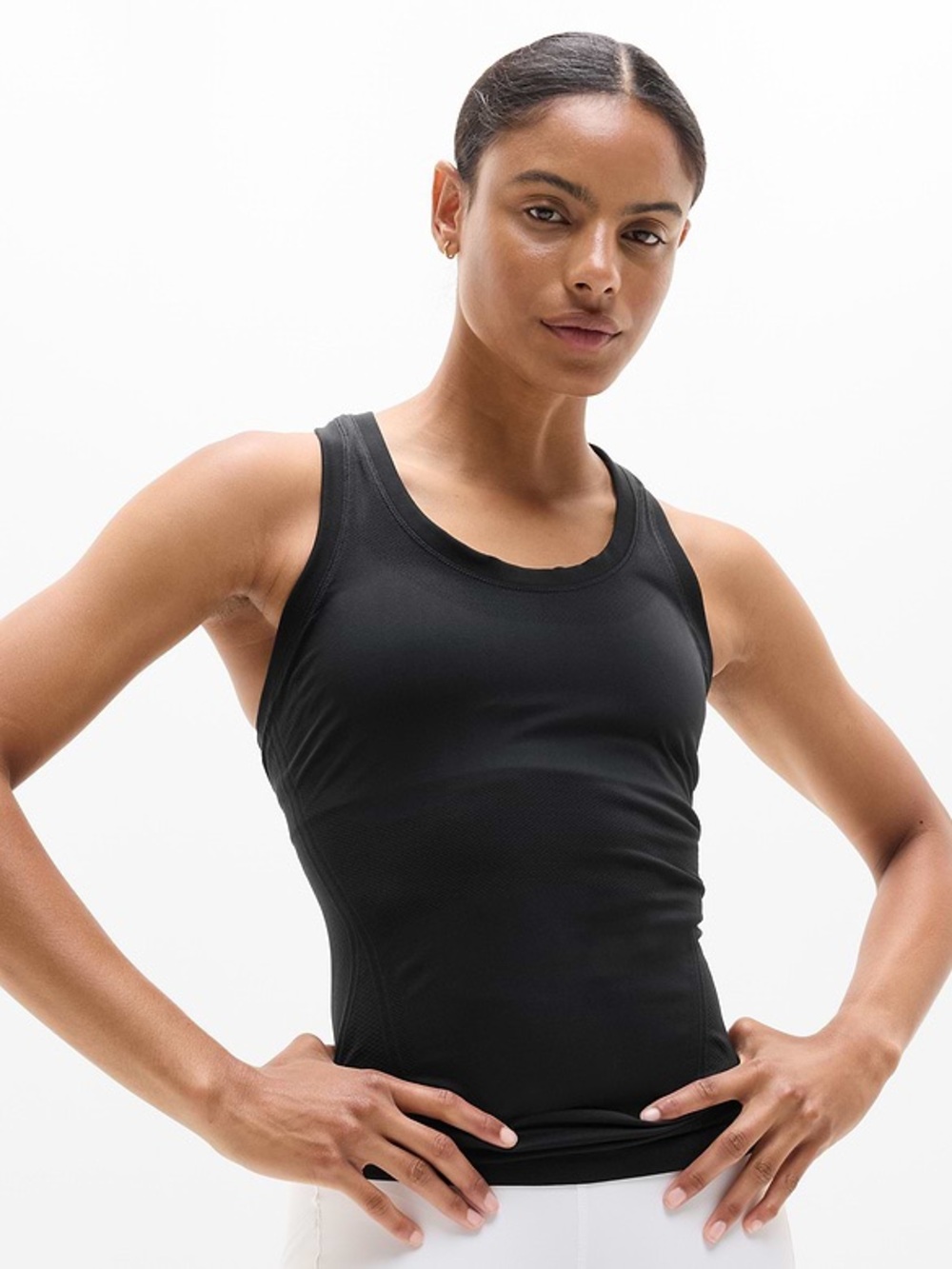 Athleta Black MOMENTUM TANK N259-40